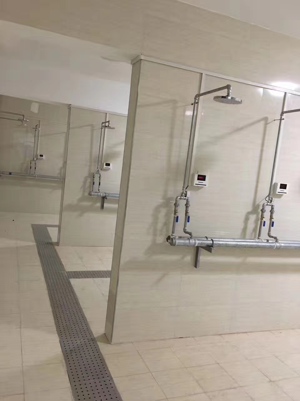 1763522838556427.jpg 1721268382927.jpg