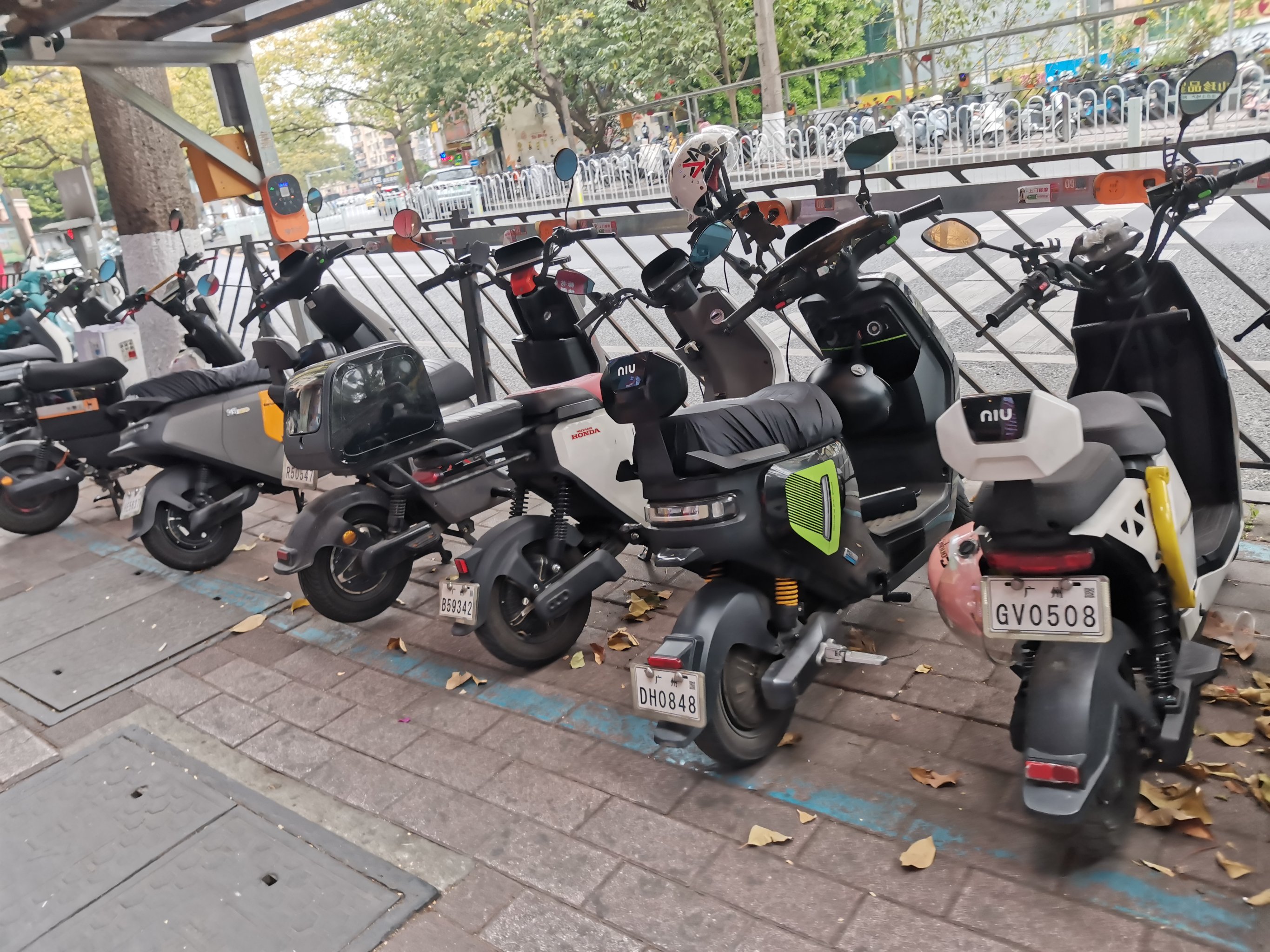 1752826505514072.jpg vnejBRae8enYsotSKSYQBBGSUM1LM5S6iEIpCI7OseZPDfG_Dp9RFL4aQ-qWBys3.jpg